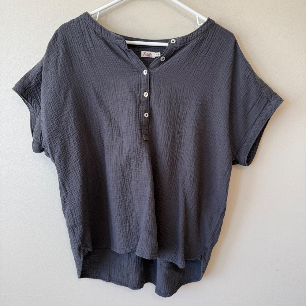Faherty Women 100% Cotton Gauze Henley Top XL Grey Short Sleeve Casual Chic Boho